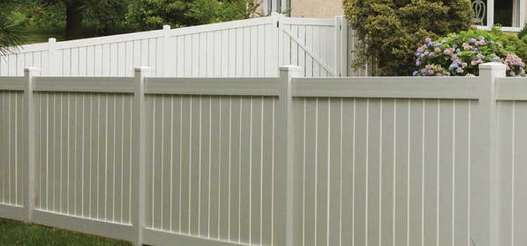 Tupelo Style Decorative Fence